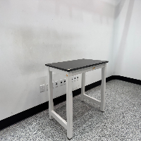 4' Laboratory Bench image 0
